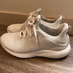 Adidas Alphabounce Light Tan Sneakers size 7